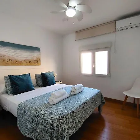 Apartamento A 1 Min De La Playa, 2 Hab Y Terraza *
