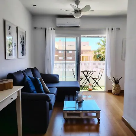 Apartamento A 1 Min De La Playa, 2 Hab Y Terraza